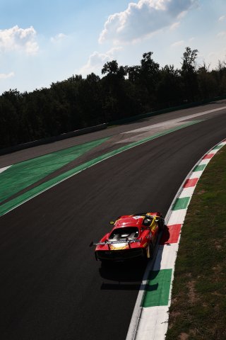 #71 - AF Corse - Francorchamps Motors - Thomas NEUBAUER - Yifey YE - David VIDALES - Ferrari 296 GT3 