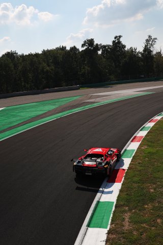 #74 - Kessel Racing - Ben TUCK - Ashish PATEL - Alex FONTANA - Ferrari 296 GT3 