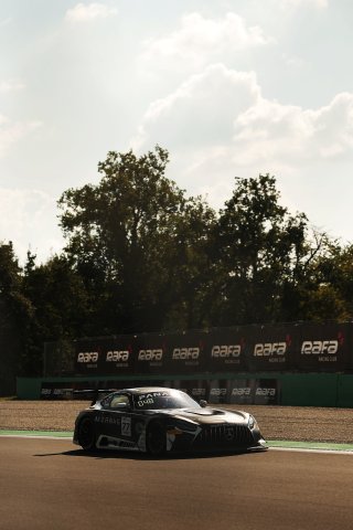 #77 - Haupt Racing Team - Arjun MAINI - Jusuf OWEGA - Michele BERETTA - Mercedes-AMG GT3 EVO 