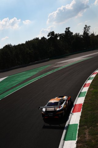 #9 - Boutsen VDS - Maximilian G�TZ - Thomas DROUET - Sergio SETTE CAMARA - Mercedes-AMG GT3 EVO 