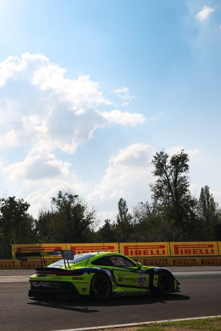 #97 - Rutronik Racing - Dustin BLATTNER - Dennis MARSCHALL - Alexander FACH - Porsche 911 GT3 R (992) 