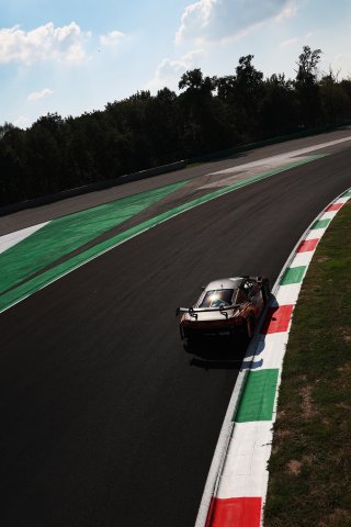#99 - Tresor Attempto Racing - Ricardo FELLER - Christopher HAASE - Alex AKA - Audi R8 LMS GT3 EVO II 