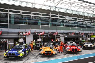 #46 - Team WRT - Raffaele MARCIELLO - Maxime MARTIN - Valentino ROSSI - BMW M4 GT3, #30 - OQ By OMAN RACING - Ahmad AL HARTHY - Sam DE HAAN - Jens KLINGMANN - BMW M4 GT3, #32 - Team WRT - Sheldon VAN DER LINDE - Dries VANTHOOR - Charles WEERTS - BMW M4 GT
