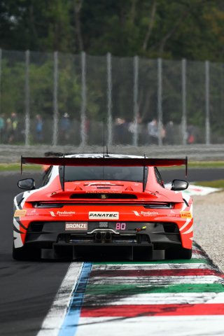 #80 - Lionspeed GP - Patrick KOLB - Bastian BUUS - Michael VERHAGEN - Porsche 911 GT3 R (992)