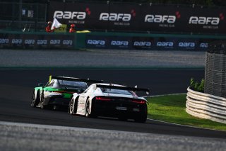 #25 - Sainteloc Racing - Paul EVRARD - Gilles MAGNUS - Jim PLA - Audi R8 LMS GT3 EVO II 