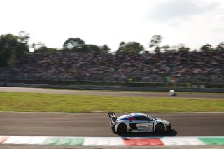 #26 - Sainteloc Racing - Ivan KLYMENKO - Ezequiel PEREZ COMPANC - Audi R8 LMS GT3 EVO II 