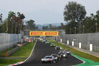 #26 - Sainteloc Racing - Ivan KLYMENKO - Ezequiel PEREZ COMPANC - Audi R8 LMS GT3 EVO II 
