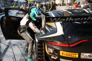 #34 - Walkenhorst Motorsport - Valentin HASSE-CLOT - Aston Martin Vantage AMR GT3 EVO 