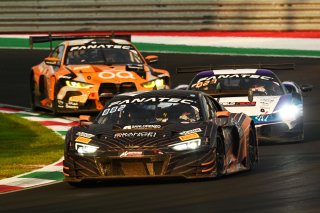 #99 - Tresor Attempto Racing - Ricardo FELLER - Christopher HAASE - Alex AKA - Audi R8 LMS GT3 EVO II 