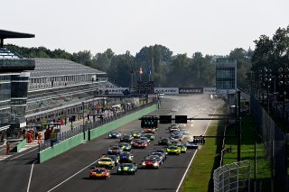 Start of the race - #51 - AF Corse - Francorchamps Motors - Alessandro PIER GUIDI - Vincent ABRIL - Alessio ROVERA - Ferrari 296 GT3 Leads