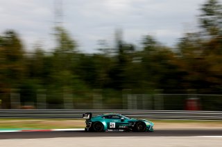 #21 - Comtoyou Racing - Charles CLARK - Job VAN UITERT - Matisse LISMONT - Aston Martin Vantage AMR GT3 EVO
