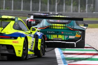 #21 - Comtoyou Racing - Charles CLARK - Sam DEJONGHE - Matisse LISMONT - Aston Martin Vantage AMR GT3 EVO