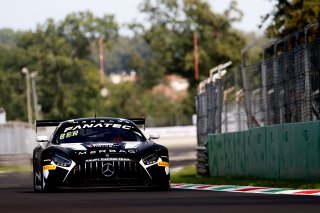 #77 - Haupt Racing Team - Arjun MAINI - Jusuf OWEGA - Michele BERETTA - Mercedes-AMG GT3 EVO