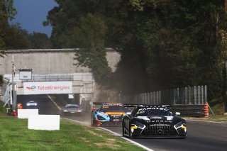 #77 - Haupt Racing Team - Arjun MAINI - Jusuf OWEGA - Michele BERETTA - Mercedes-AMG GT3 EVO 
