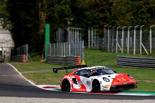 #80 - Lionspeed GP - Patrick KOLB - Bastian BUUS - Michael VERHAGEN - Porsche 911 GT3 R (992)