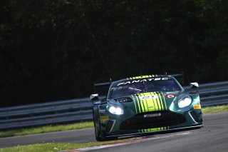 #21  Comtoyou Racing  Matisse LISMONT  James JAKES  Aston Martin Vantage AMR GT3 EVO
