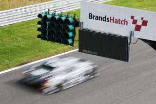 #90  Madpanda Motorsport  Exequiel PEREZ COMPANC  Alexander SIMS - Mercedes-AMG GT3
