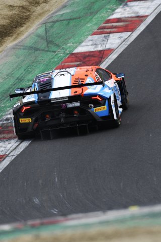 #18  Eurodent GSM Team  Marcus PAVERUD  James KELL - Lamborghini Huracan GT3 EVO2
