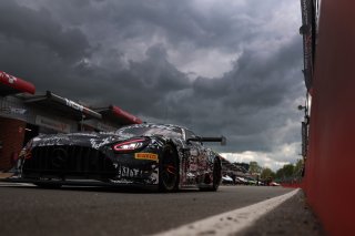 #90  Madpanda Motorsport  Exequiel PEREZ COMPANC  Alexander SIMS - Mercedes-AMG GT3
