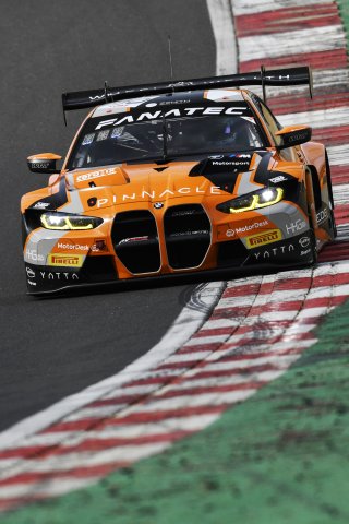 #30  Team WRT  Sam DE HAAN  Calan WILLIAMS  BMW M4 GT3
