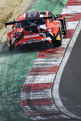 #32  Team WRT  Dries VANTHOOR  Charles WEERTS  BMW M4 GT3
