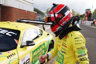 #48  Winward Racing Team MANN-FILTER  Lucas AUER  Mercedes-AMG GT3 EVO
