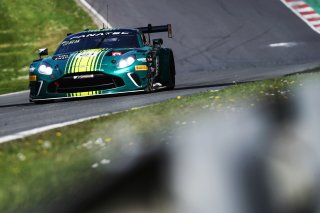 #21  Comtoyou Racing  Matisse LISMONT  James JAKES  Aston Martin Vantage AMR GT3 EVO
