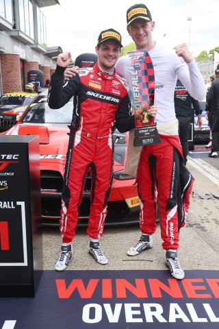 #32  Team WRT  Dries VANTHOOR  Charles WEERTS  BMW M4 GT3
