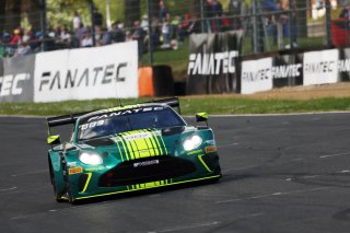 #7  Comtoyou Racing  Mattia DRUDI  Nicolas BAERT  Aston Martin Vantage AMR GT3 EVO

