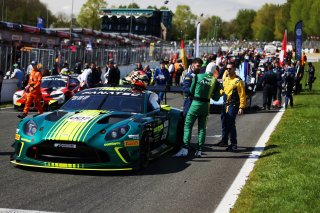 #7  Comtoyou Racing  Mattia DRUDI  Nicolas BAERT  Aston Martin Vantage AMR GT3 EVO
