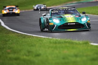 #21  Comtoyou Racing  Matisse LISMONT  James JAKES  Aston Martin Vantage AMR GT3 EVO
