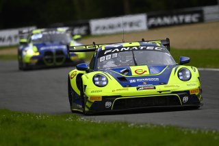 #96 Rutronik Racing  Patric NIEDERHAUSER  Sven MULLER  Porsche 911 GT3 R (992)
