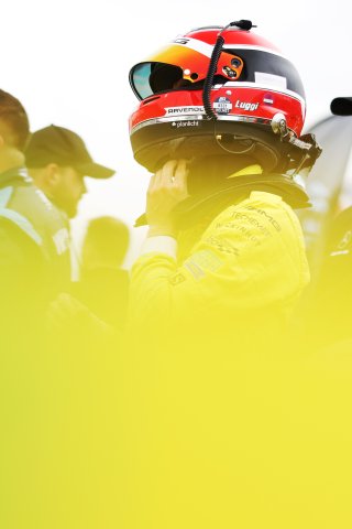 #48  Winward Racing Team MANN-FILTER  Lucas AUER  Mercedes-AMG GT3 EVO
