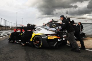 #9 - Boutsen VDS  Jules GOUNON  Maximillian GOTZ - Mercedes-AMG GT3 EVO
