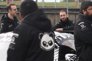 #90  Madpanda Motorsport  Exequiel PEREZ COMPANC  Alexander SIMS - Mercedes-AMG GT3
