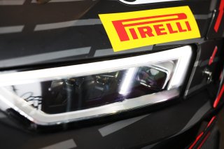 Pirelli
