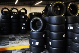 Pirelli
