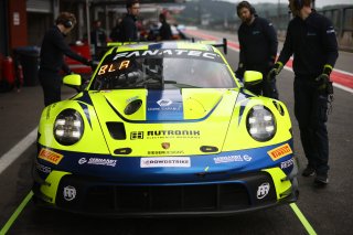 #97 - Rutronik Racing - Dustin BLATTNER - Dennis MARSCHALL - Loek HARTOG - Zacharie RICHARD ROBICHON - Porsche 911 GT3 R (992)
