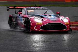 #36 - Walkenhorst Motorsport - Tim CRESWICK - Mex JANSEN - Ben GREEN - Aston Martin Vantage AMR GT3 EVO 
