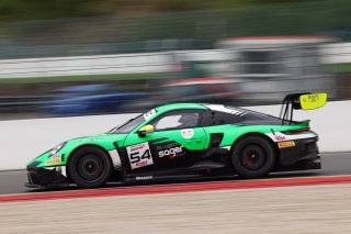 #54 - Dinamic GT - Philipp SAGER - Marvin DIENST - Guilherme MOURA DE OLIVEIRA - Christopher ZOCHLING - Porsche 911 GT3 R (992)
