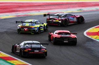 #74 - Kessel Racing - John HARTSHORNE - Chandler HULL - Ben TUCK - Philip KEEN - Ferrari 296 GT3
