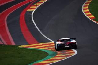 #93 - Sky Tempesta Racing - Christopher FROGGATT - Jonathan HUI - Eddie CHEEVER - Lilou WADOUX - Ferrari 296 GT3
