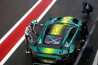 #21 - Comtoyou Racing - Charles CLARK - Sam DEJONGHE - Matisse LISMONT - Xavier MASSEN - Aston Martin Vantage AMR GT3 EVO 
