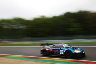 #28 - Haas RT - Dennis LIND - Jan HEYLEN - Simon GACHET - Audi R8 LMS GT3 EVO II
