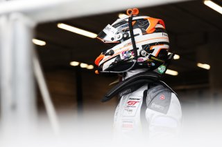 #34 - Walkenhorst Motorsport - David PITTARD - Aston Martin Vantage AMR GT3 EVO
