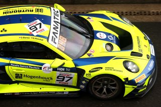 #97 - Rutronik Racing - Dustin BLATTNER - Dennis MARSCHALL - Loek HARTOG - Zacharie RICHARD ROBICHON - Porsche 911 GT3 R (992) 
