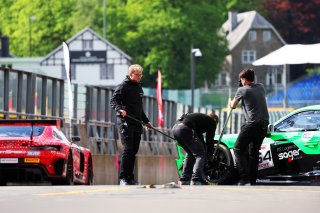 #54 - Dinamic GT - Philipp SAGER - Marvin DIENST - Guilherme MOURA DE OLIVEIRA - Christopher ZOCHLING - Porsche 911 GT3 R (992)
