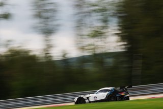 #57 - Winward Racing - Tanart SATHIENTHIRAKUL - Colin CARESANI - Daan ARROW - Esteban MASSON - Mercedes-AMG GT3 EVO
