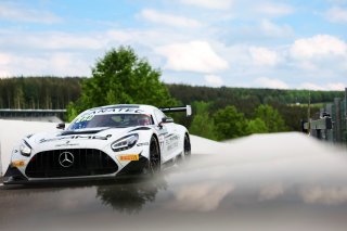 #77 - Haupt Racing Team - Arjun MAINI - Jusuf OWEGA - Michele BERETTA - Mercedes-AMG GT3 EVO
