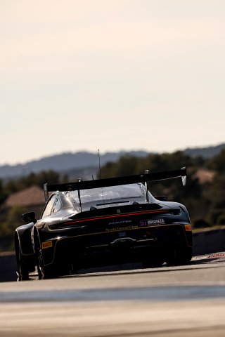 #91 - Herberth Motorsport - Ralf BOHN - Robert RENAUER - Morris SCHURING - Porsche 911 GT3 R (992) 
